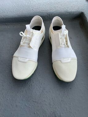 BALENCIAGA WHITE RUNNER RACE SNEAKERS SZ 46/13